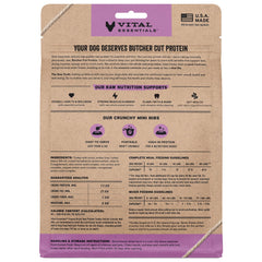 Mini nibs Vital Essentials en gros plan, protéines complètes pour un repas équilibré.