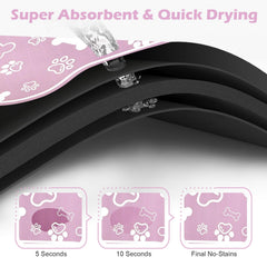 Voanos tapis anti-glisse rose pour gamelle, sécurité durant le repas.