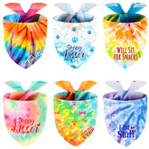 Weewooday bandana triangle motifs multicolores pour chien, accessoire coloré et ajustable.