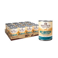 Wellness 95% poisson blanc pâté en boîte — texture riche pour nourrir le chien.