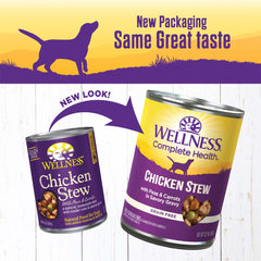 Wellness Chien Stew morceaux poulet présentés en gros plan.