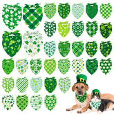 Whaline bandana chien Saint-Patrick vert réversible pour un style festif et confortable.