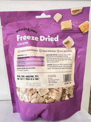 Texture croquante Wiggles & Wags poulet séché, récompense idéale pour l'entraînement canin.