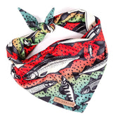 Bandana Wilderdog en maillage léger et séchage rapide pour chien actif.
