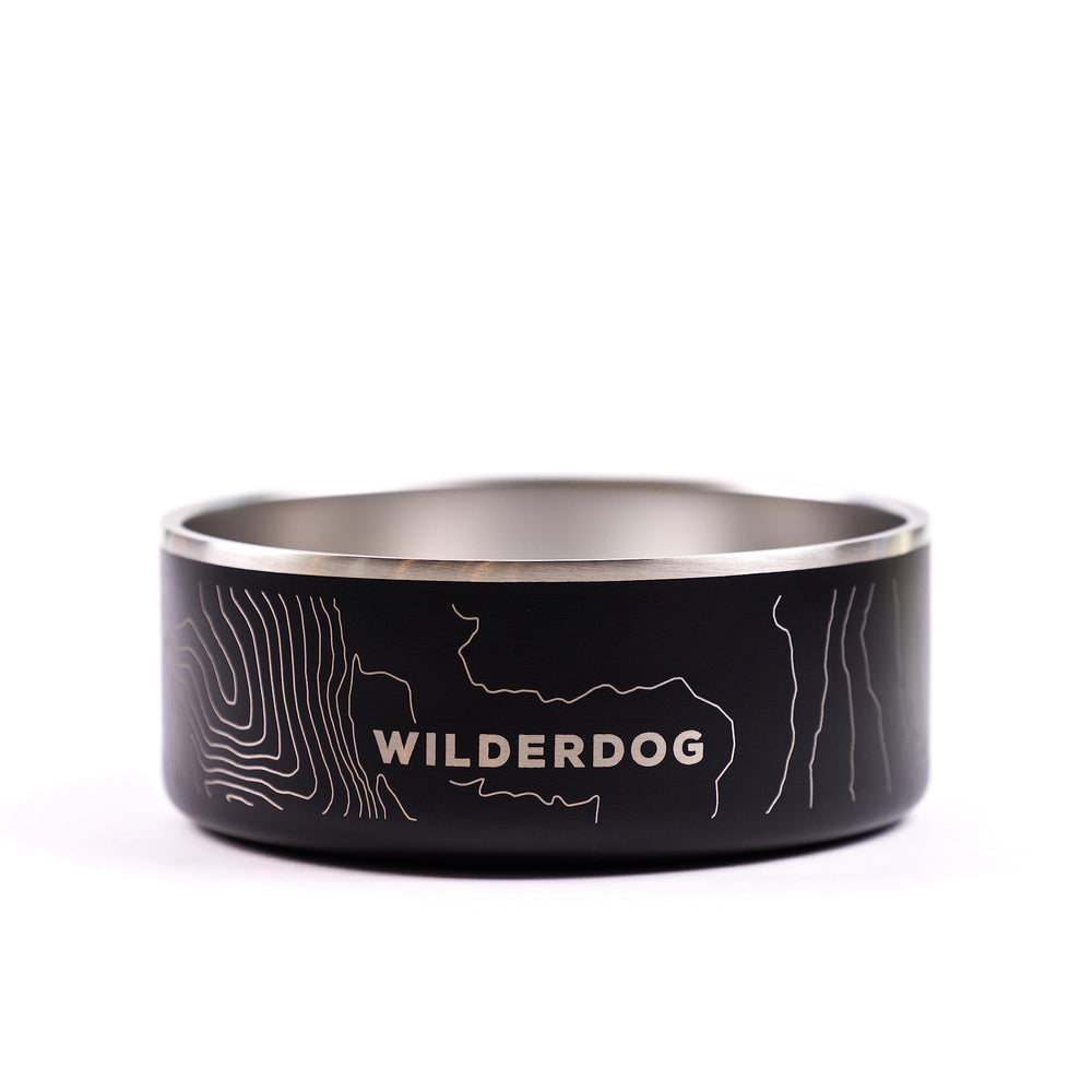 Gamelle Wilderdog en inox d'environs 950 ml prête pour les repas.