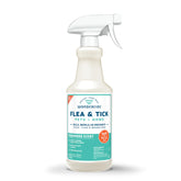 Wondercide bouteille spray cedre pour proteger contre les puces et tiques naturellement.