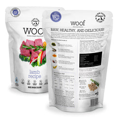 WOOF Lamb Freeze Dried Topper pour chien améliore les repas.