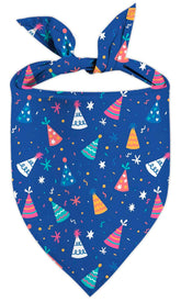 Bandana XGXHZYLC anniversaire double-face pour chien et chat, l'accessoire idéal pour une fête.