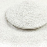 Sable d'aquarium YISZM blanc 2 lbs, rendu net et lumineux pour l'aquarium.