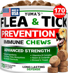 YUMA'S comprimé à mâcher saveur bacon pour chiens prévient puces et tiques naturellement.