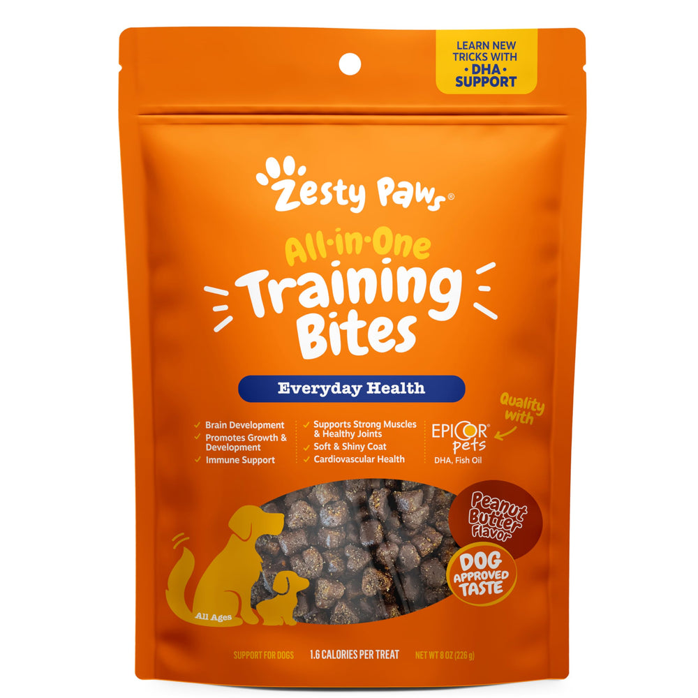 Zesty Paws Training Treats emballage 8oz, pratique pour l'entraînement quotidien.