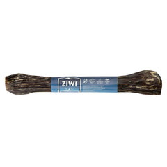 ZIWI jarret de cerf os de boeuf emballé — friandise naturelle pour le dressage.