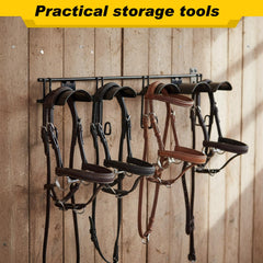 Rangement écurie efficace: Zonon organise harnais, sangles et outils sans surcharger le mur.