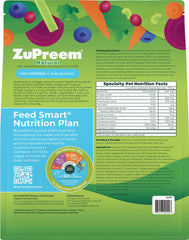 ZuPreem Pellets – oiseau mangeant des pellets naturels.