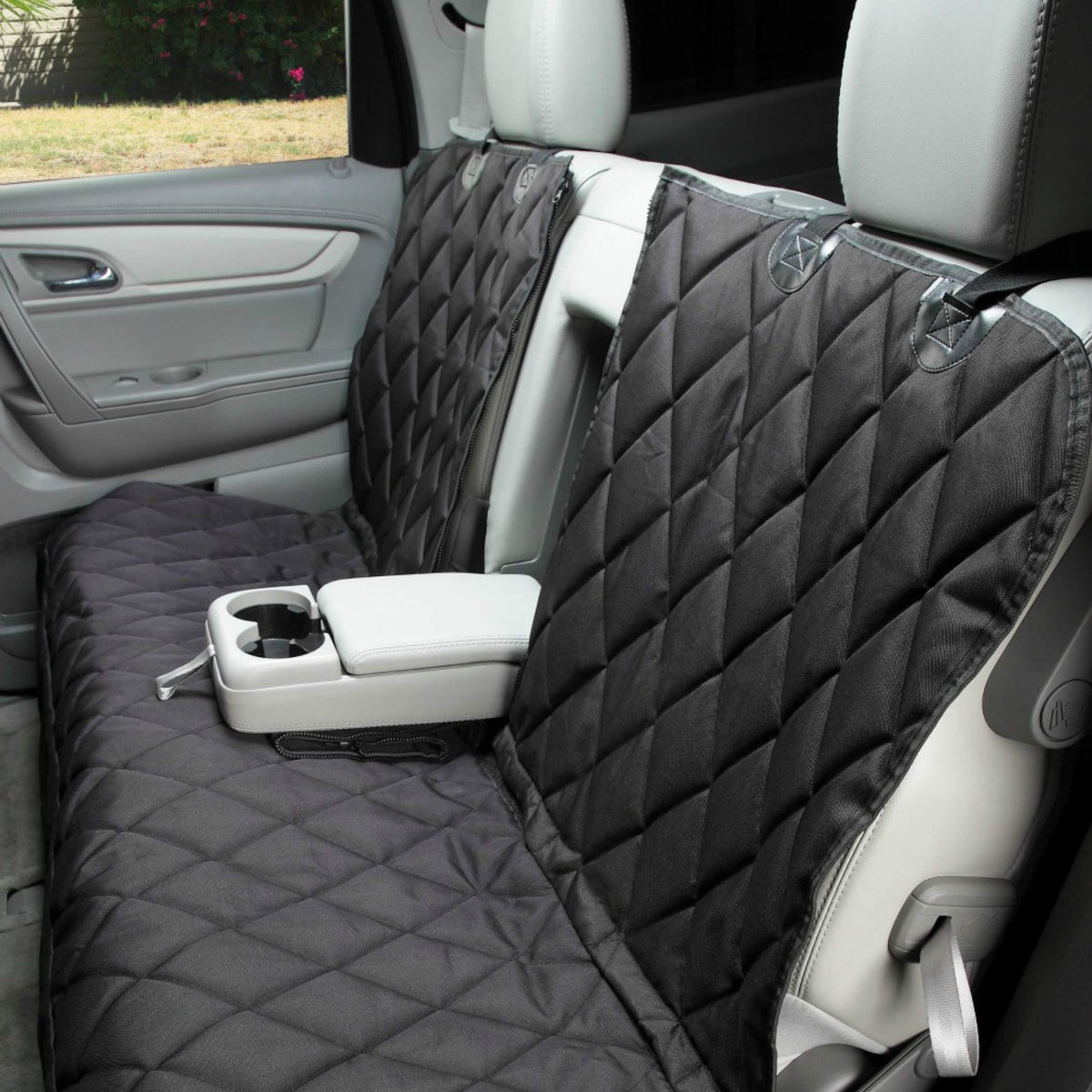 4Knines couverture siège arrière imperméable protège l'intérieur.