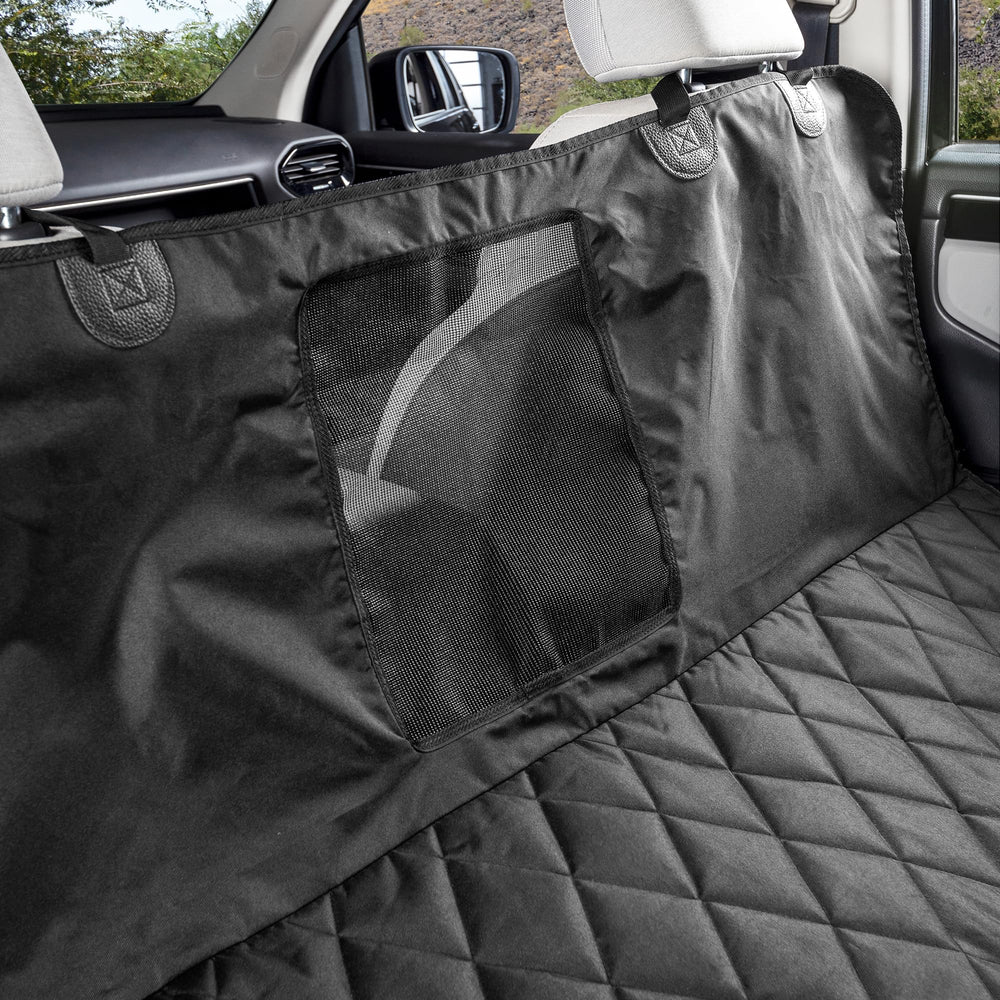 Tissu 600D impermeable 4Knines, durabilité et protection contre les salissures.