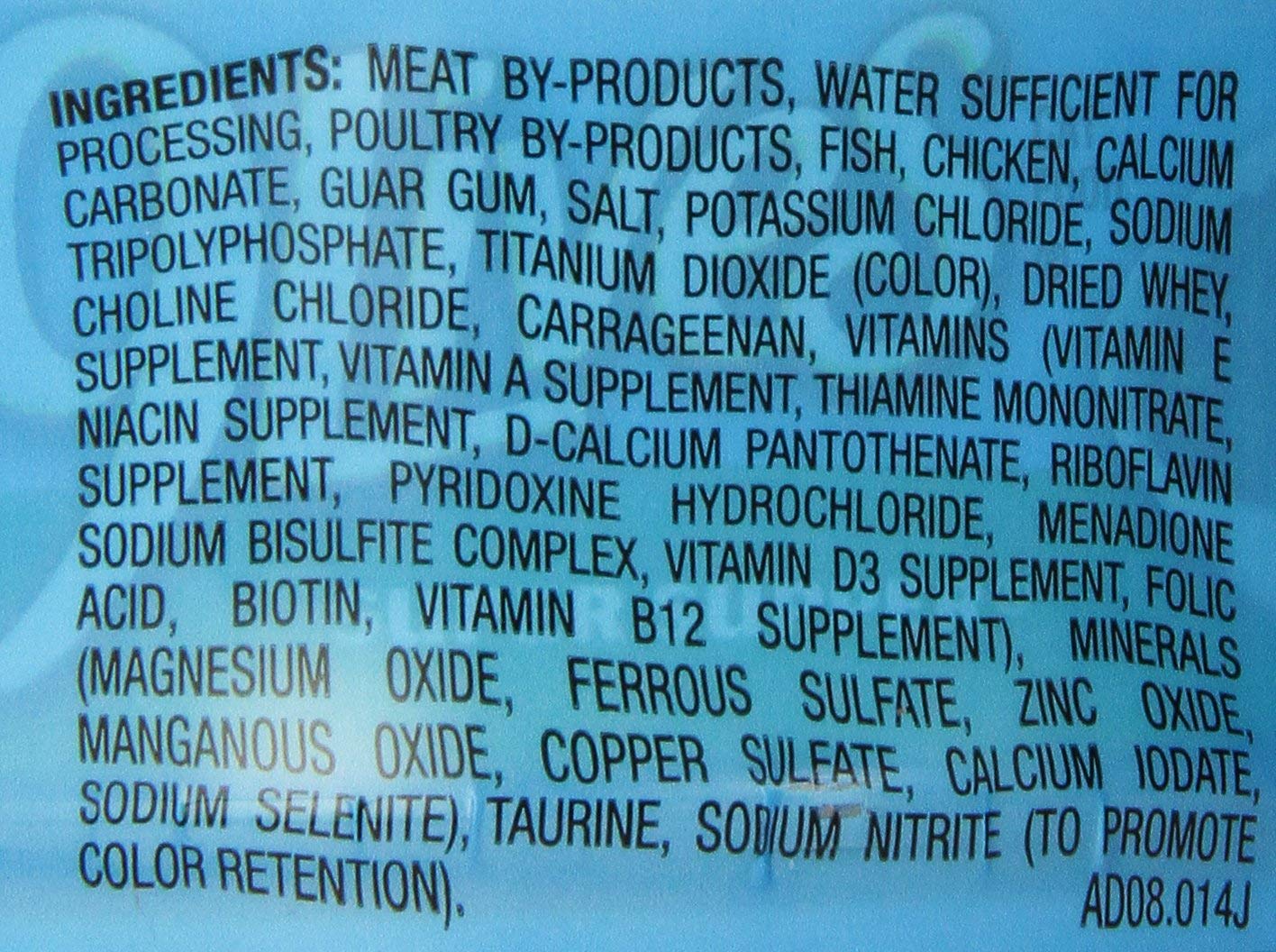 9Lives Pâté Viande Super Dîner — boîtes faciles à ouvrir et à stocker au réfrigérateur.