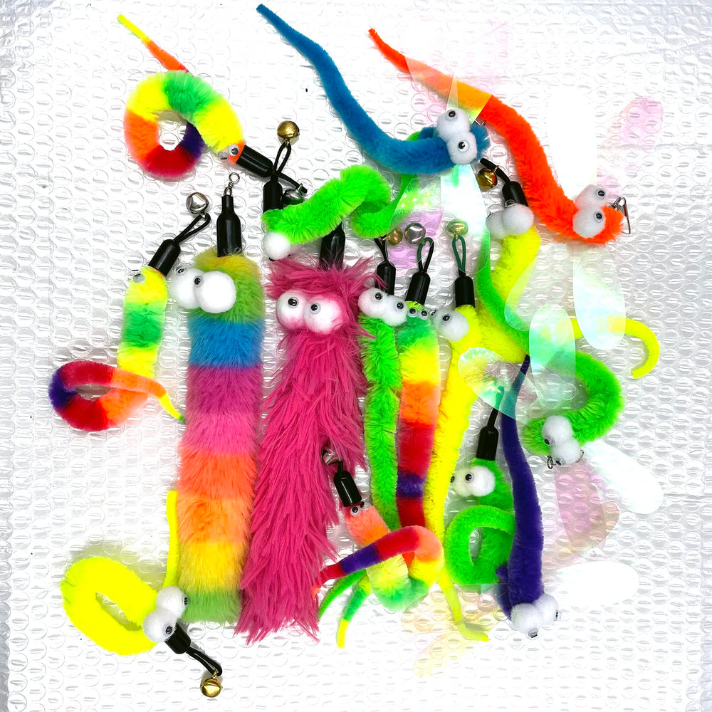 AcceLeah jeu pour chat, tête chenille multi-colorée pour amusement quotidien.