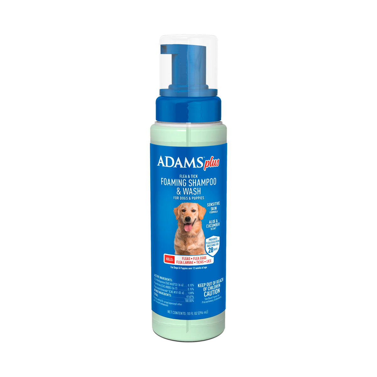 ADAMS Plus Shampoing mousseux pour chien en bain, nettoie et démêle le pelage.