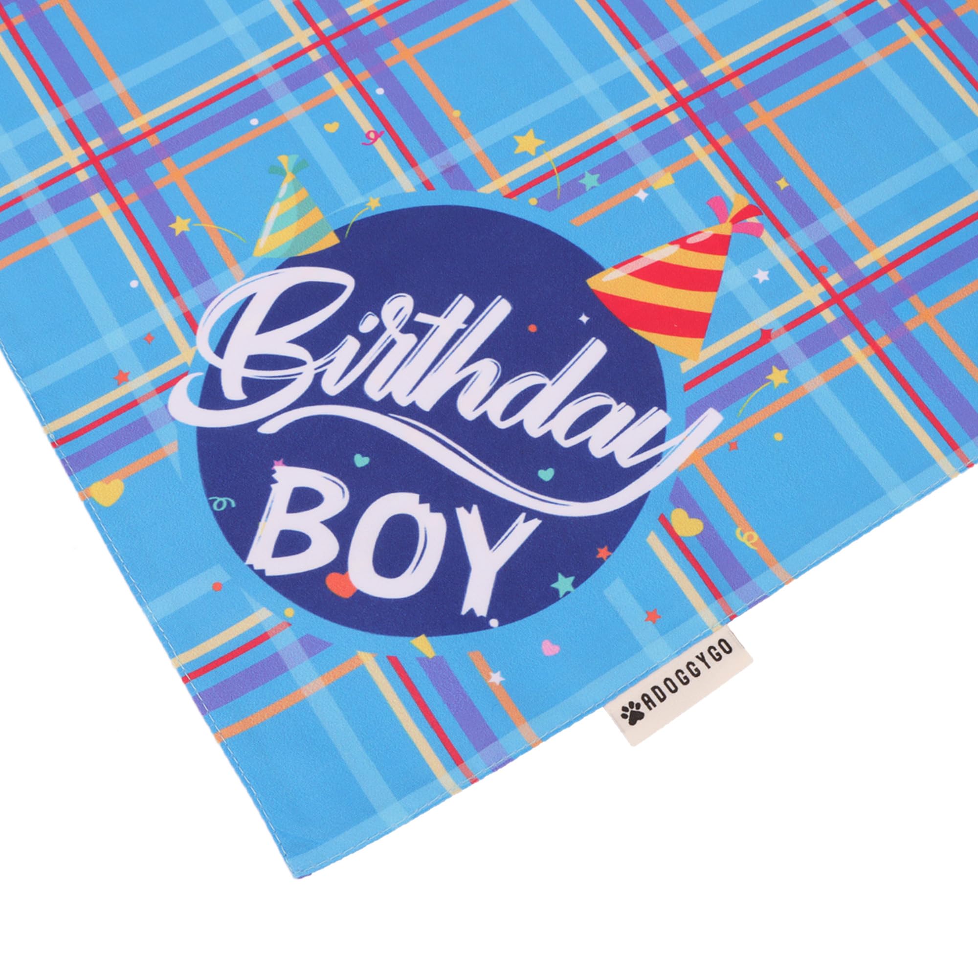 ADOGGYGO ensemble accessoires chien bleu, noeud papillon et bandana assortis pour un look coordonné.