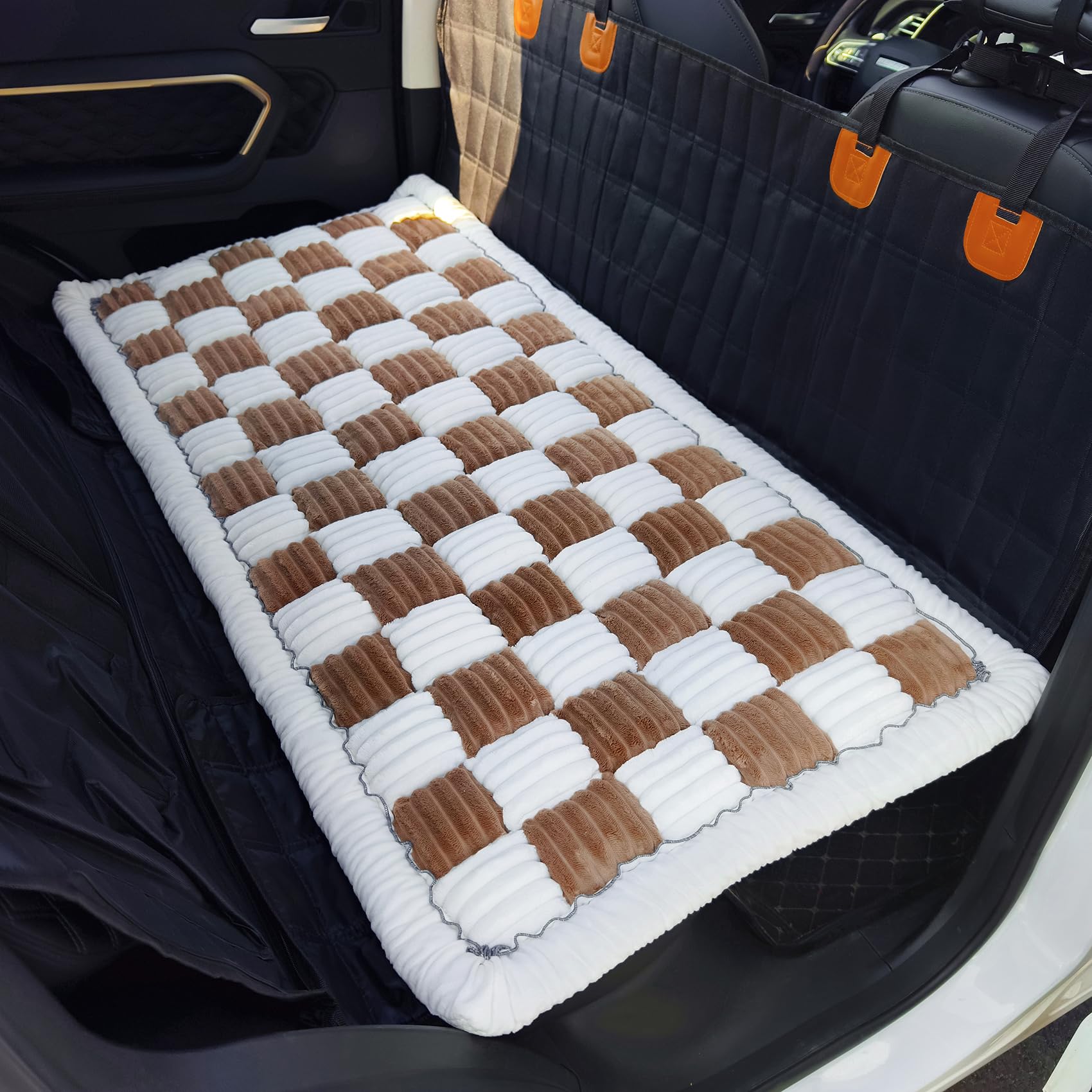 Tapis d'assise arrière AEEISHOMEREFORM pour chien, confort et protection du véhicule.