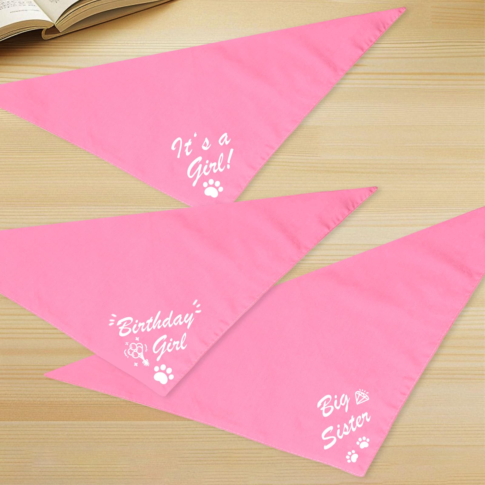 Bandana Agroon pour chat rose, vue avant, parfait pour les photos.