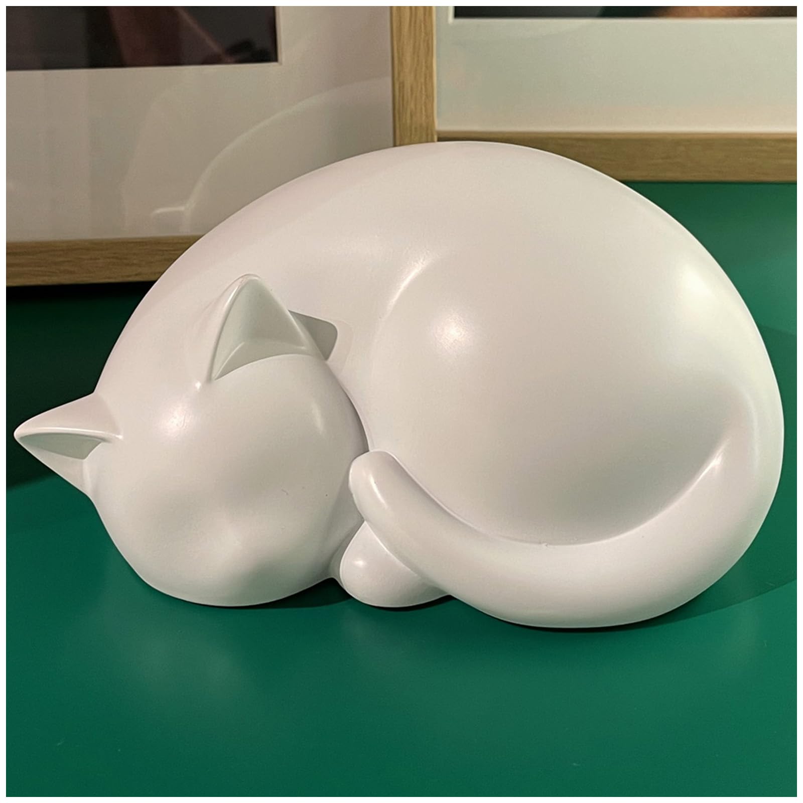 AHAILUOO Urne chat endormi blanc, souvenir durable pour votre compagnon félin.