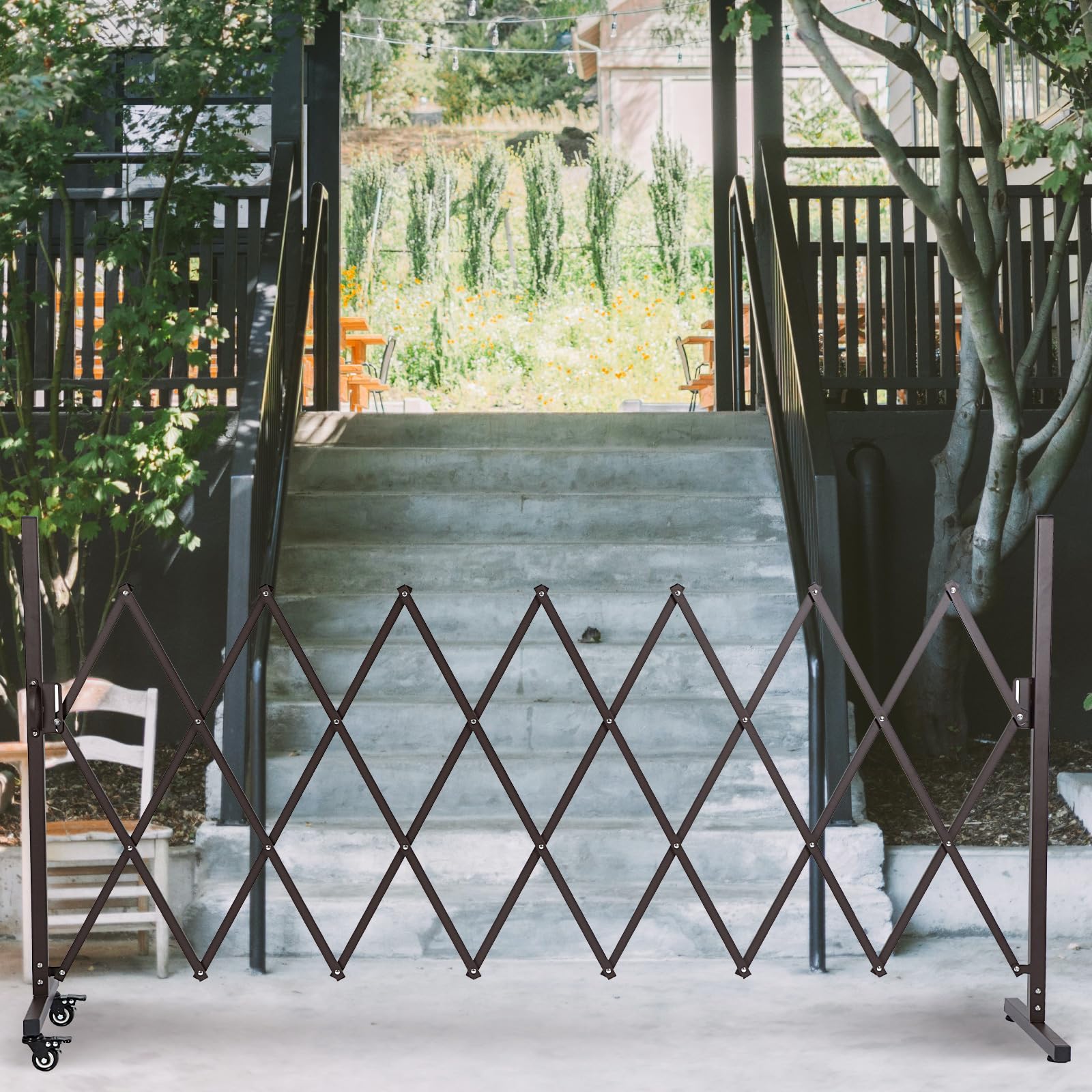Séparation jardin et intérieur avec la barrière AkiiGer