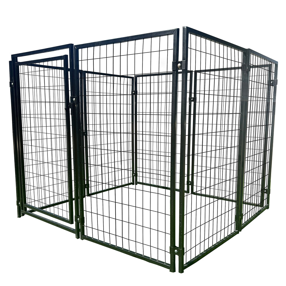 Cage ALEKO en acier 5x5x4, vue extérieure, idéal pour extérieur sûr