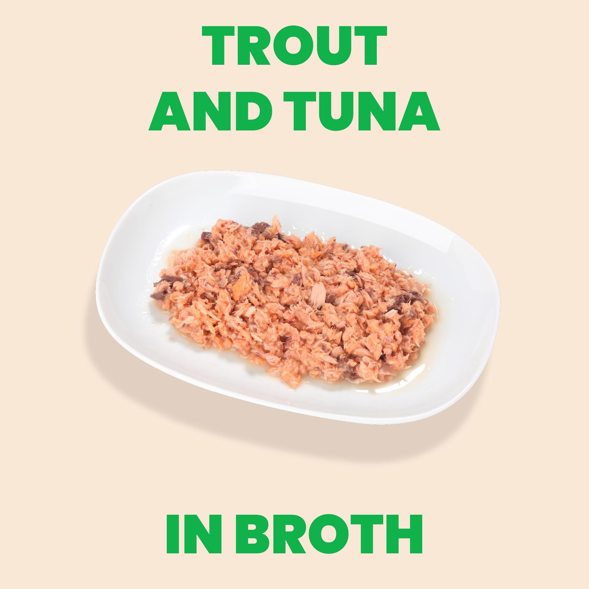 Texture effilochée truite-thon dans HQS Natural, idéal pour chats exigeants.