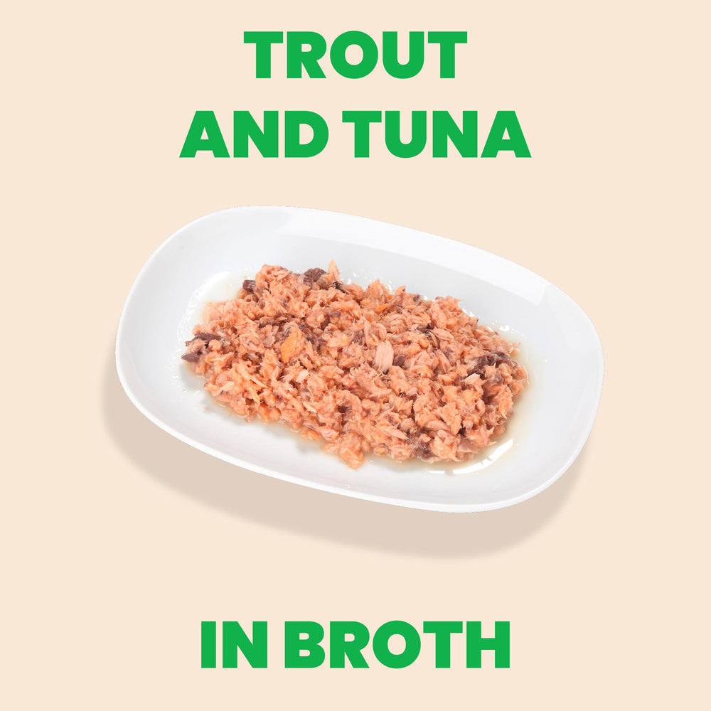 Texture effilochée truite-thon dans HQS Natural, idéal pour chats exigeants.