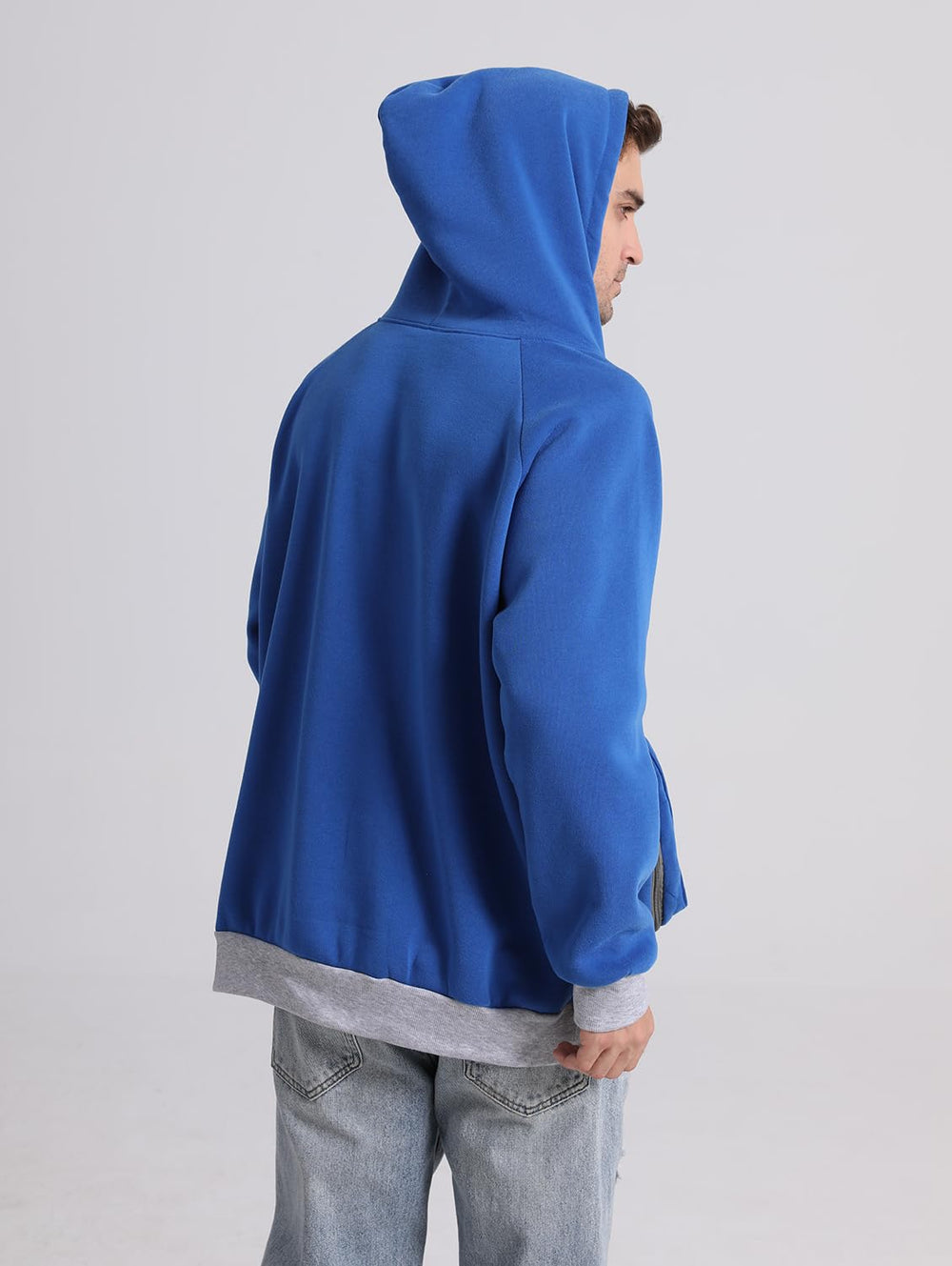 ALYC Hoodie: usage quotidien à la maison et en extérieur.