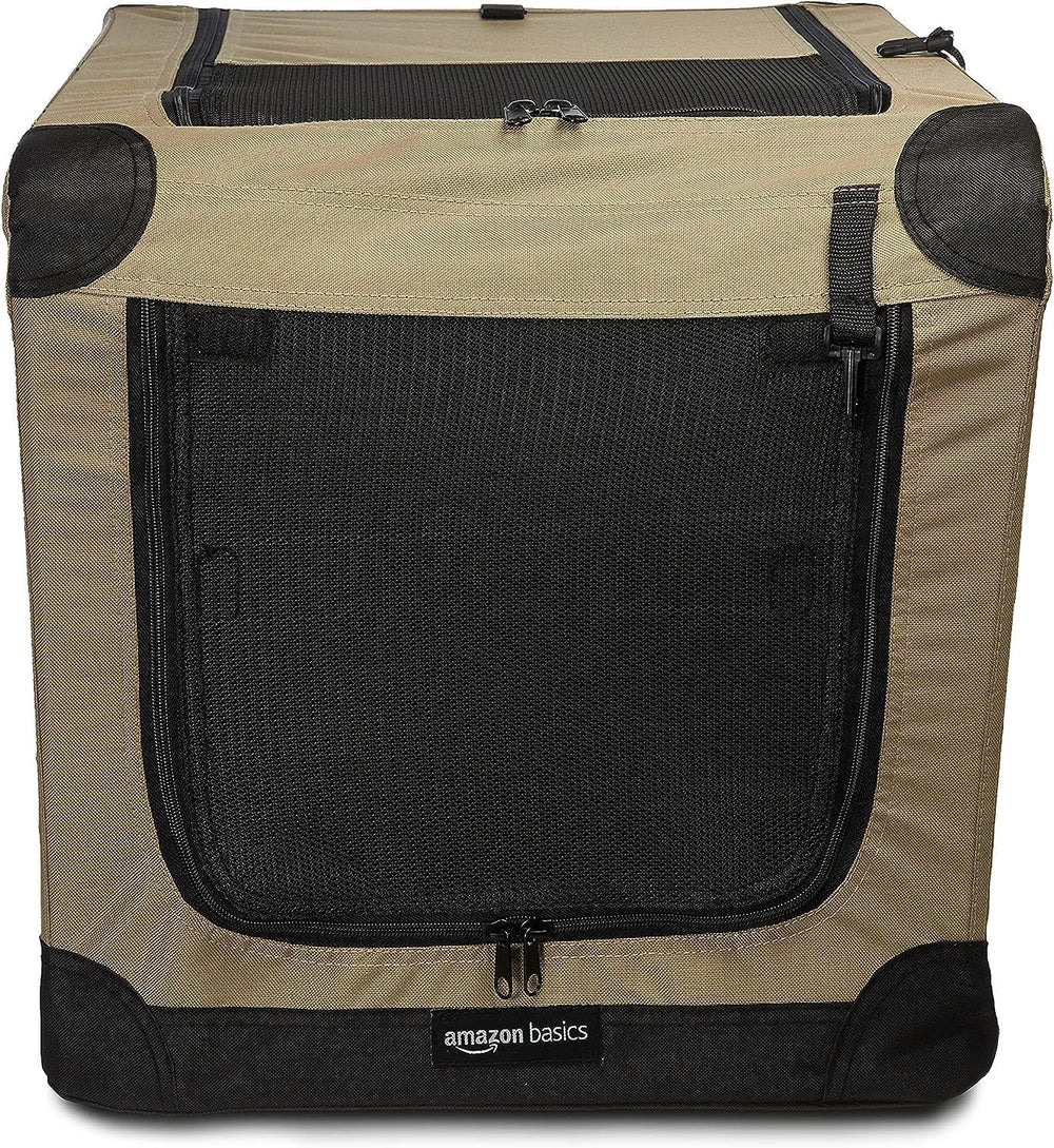 Amazon Basics cage-chien-en-tissu-doux fermetures zippées sécurisées, portes maintenues pendant les déplacements.