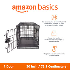 Caisse Amazon Basics en métal avec tiroir amovible facilitant le nettoyage.