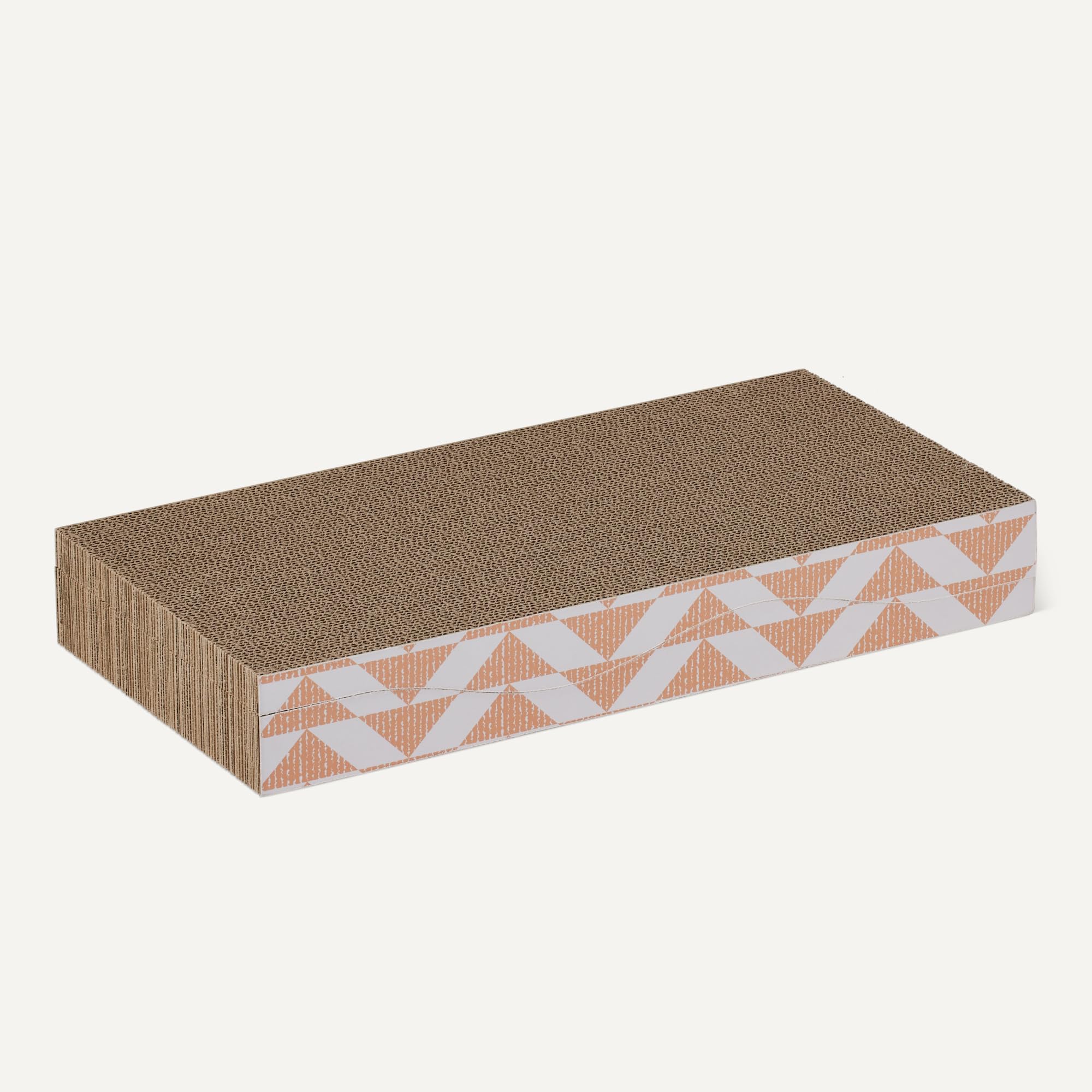 Amazon Basics grattoir chat carton recyclé, option durable.