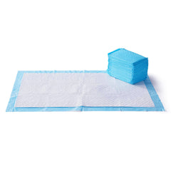 Amazon Basics gros paquet de tapis-pipi pour chien, pratique pour l'entraînement et les voyages.