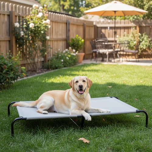 Amazon Basics lit pour chien gris, dimensions généreuses adaptées aux grandes races.