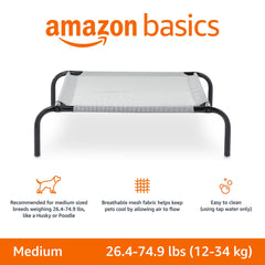 Amazon Basics lit chien élevé avec maille respirante pour ventilation accrue.