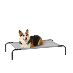 Amazon Basics lit chien élevé avec trame métallique durable offrant un soutien fiable.