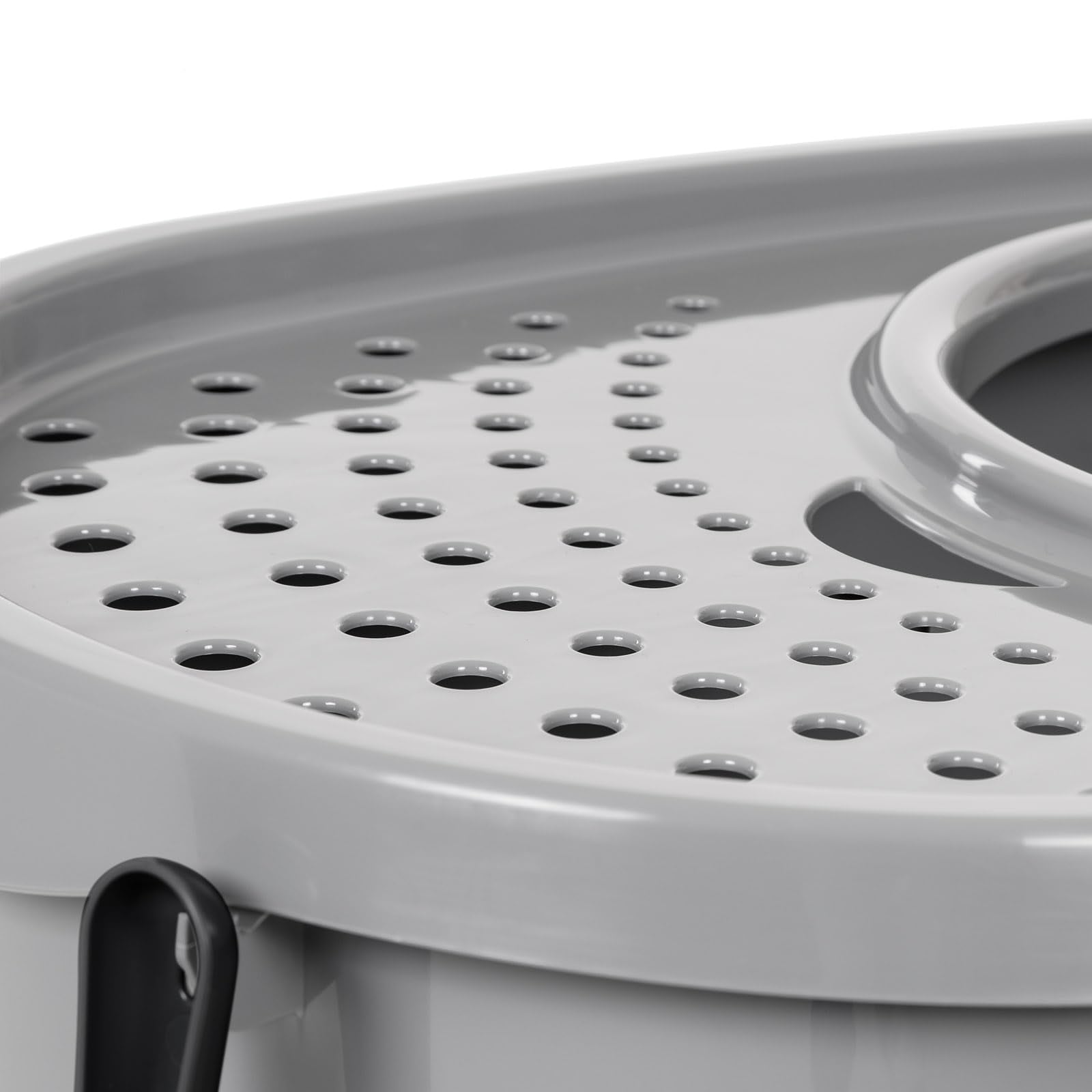 Amazon Basics Bac à litière ouverture frontale basse-gris, accessibilité améliorée pour chats âgés.