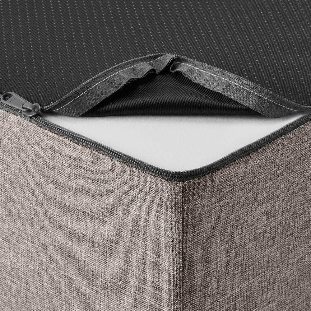 Housse amovible et lavable des marches Amazon Basics.