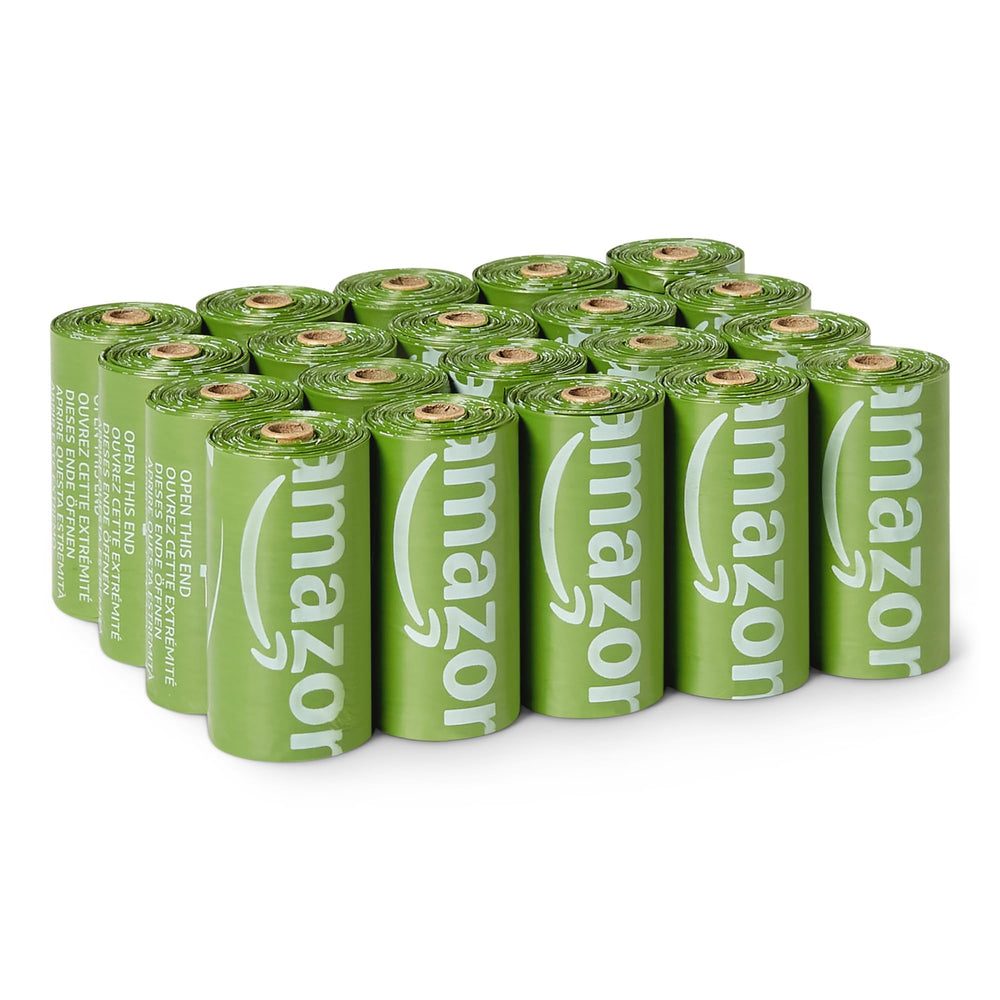 Amazon Basics Sacs à crottes pour chien, rouleaux 300 pièces, format 13x9 pouces, pratique.