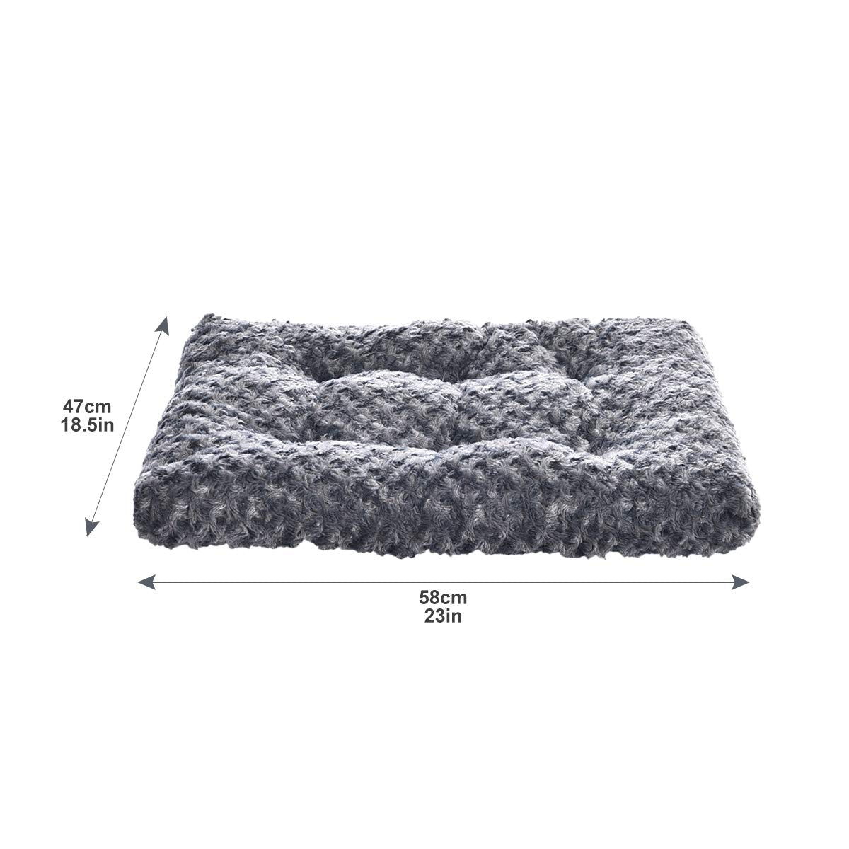Tapis gris neutre, discret pour intérieur.