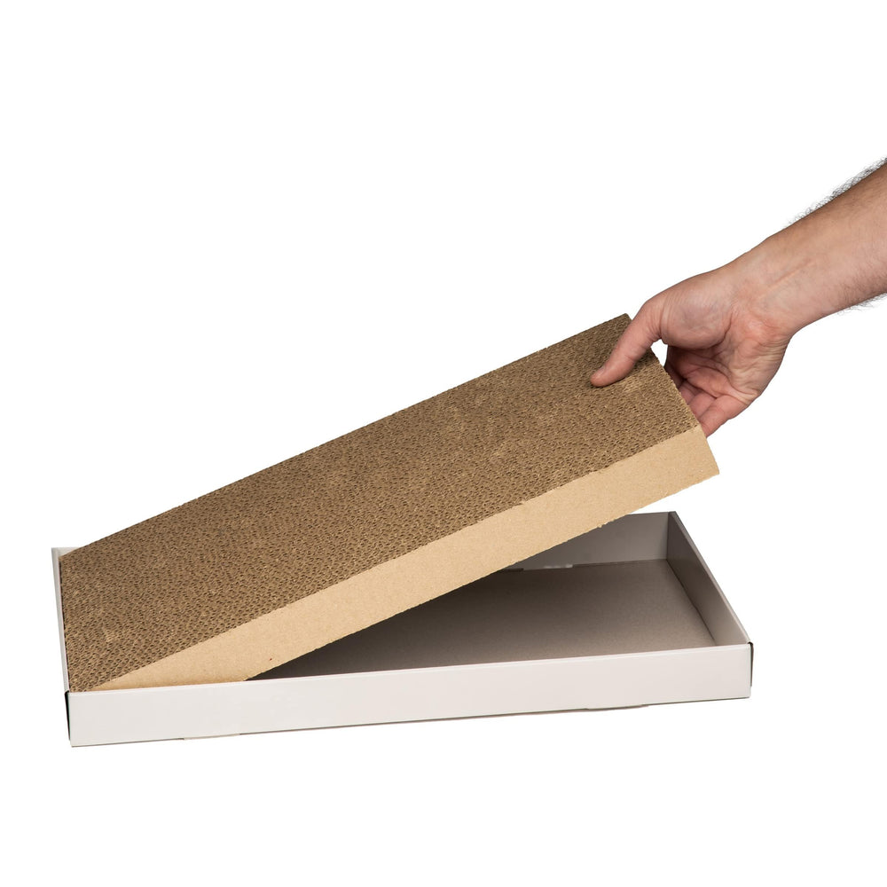 Carton ondulé durable et léger utilisé par Amazon Basics pour chats.