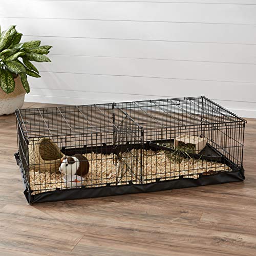 Cage Amazon Basics utilisable en intérieur et en extérieur.