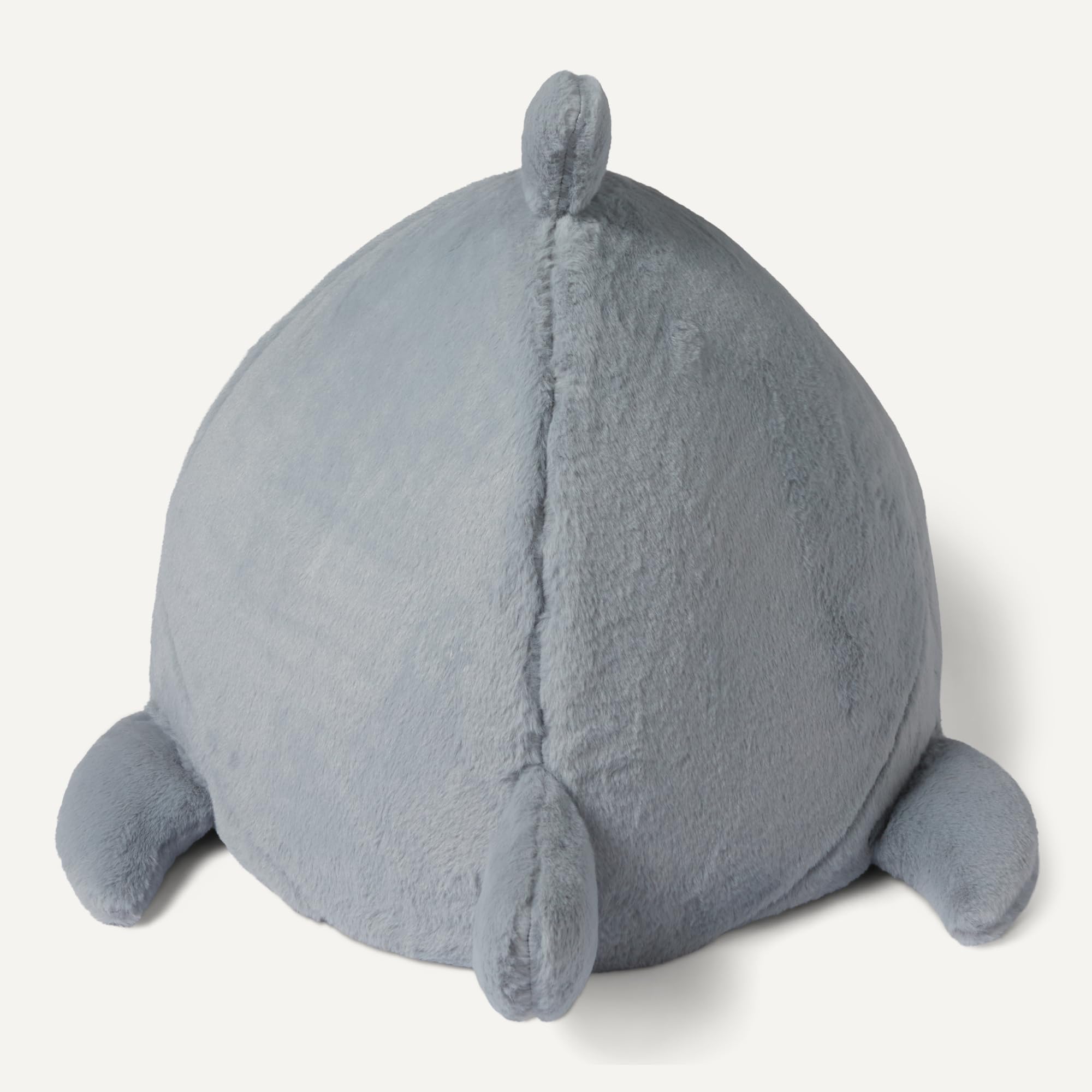 Amazon Basics Nid-chat forme-requin, fond antiderapant pour stabilité.