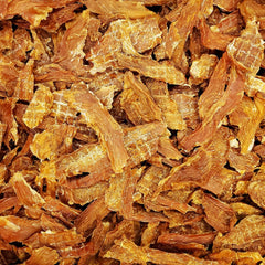 American Paws friandises de poulet séché, réaction enthousiaste du chien à l'ouverture du sachet.