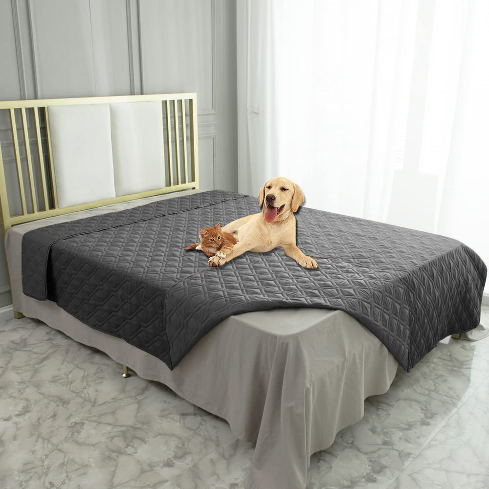 Ameritex Couverture protège canapé et lit grâce à son imperméable.