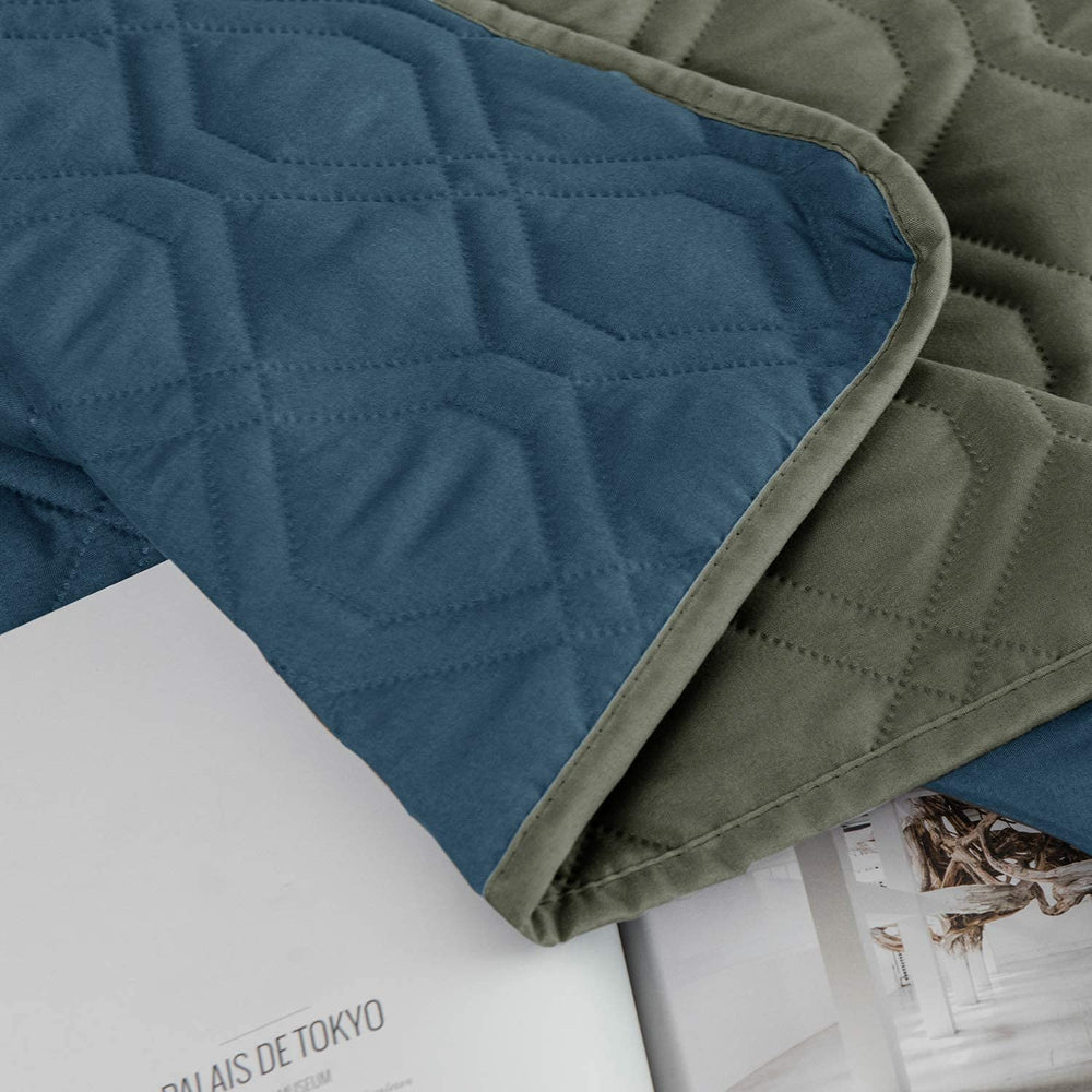 Ameritex drap-lit douceur reversible, chaleur et confort lors des siestes.