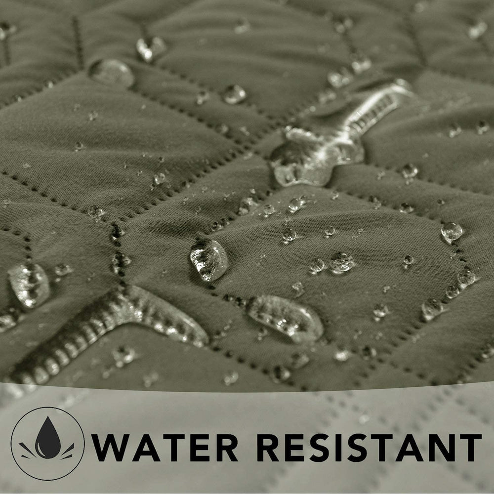 Ameritex drap-lit-impermeable-reversible, deux styles pour varier le decor.